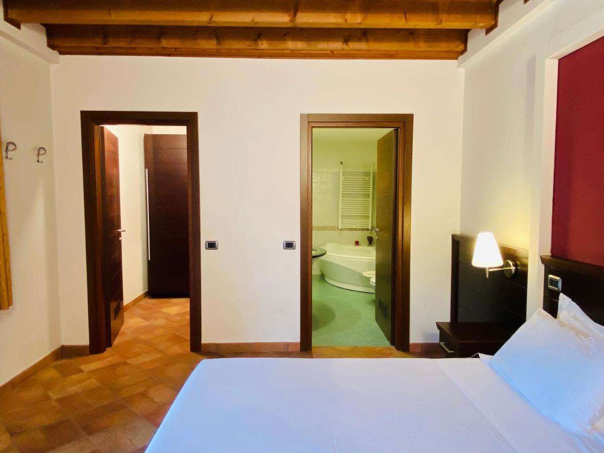 Country Hotel Castelbarco Vaprio dʼAdda Εξωτερικό φωτογραφία