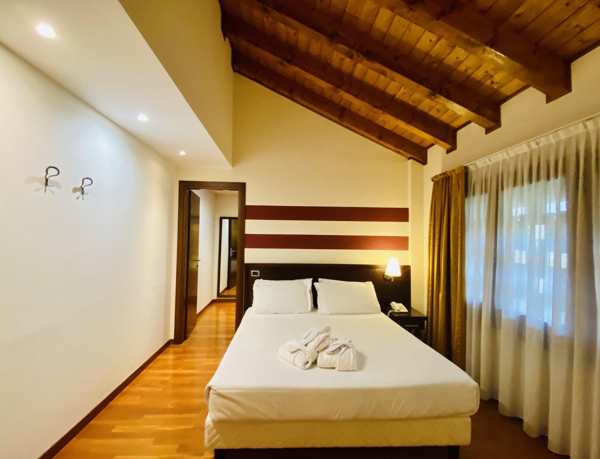 Country Hotel Castelbarco Vaprio dʼAdda Εξωτερικό φωτογραφία