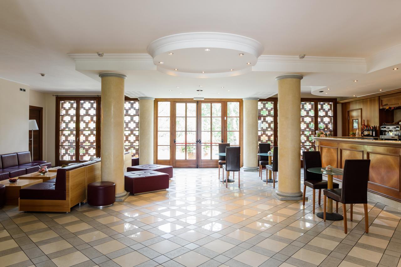 Country Hotel Castelbarco Vaprio dʼAdda Εξωτερικό φωτογραφία