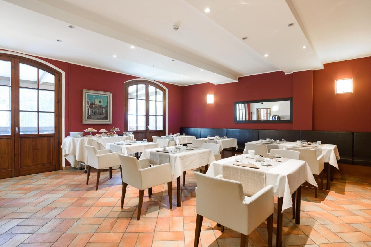 Country Hotel Castelbarco Vaprio dʼAdda Εξωτερικό φωτογραφία